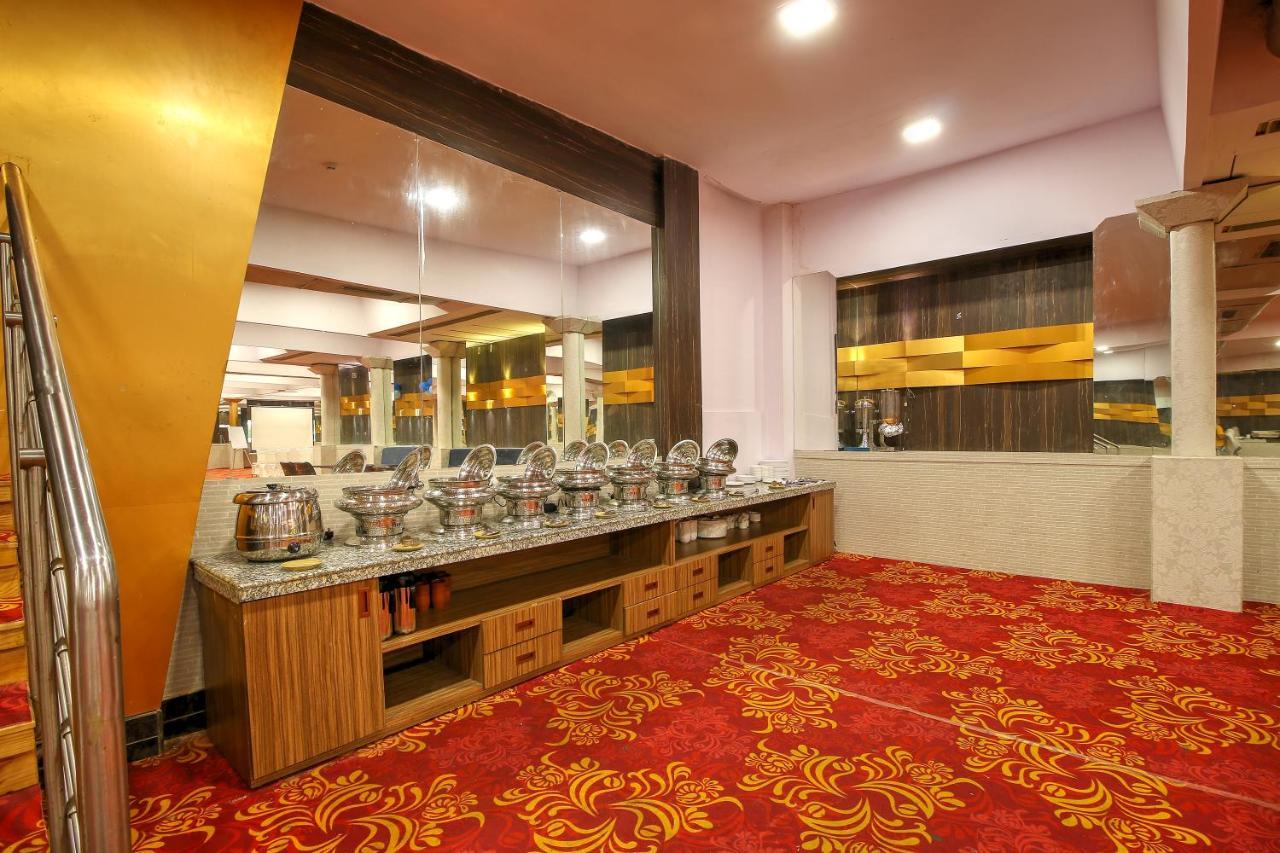 Hotel Mumbai House Juhu, Santacruz West, Mumbai Bagian luar foto
