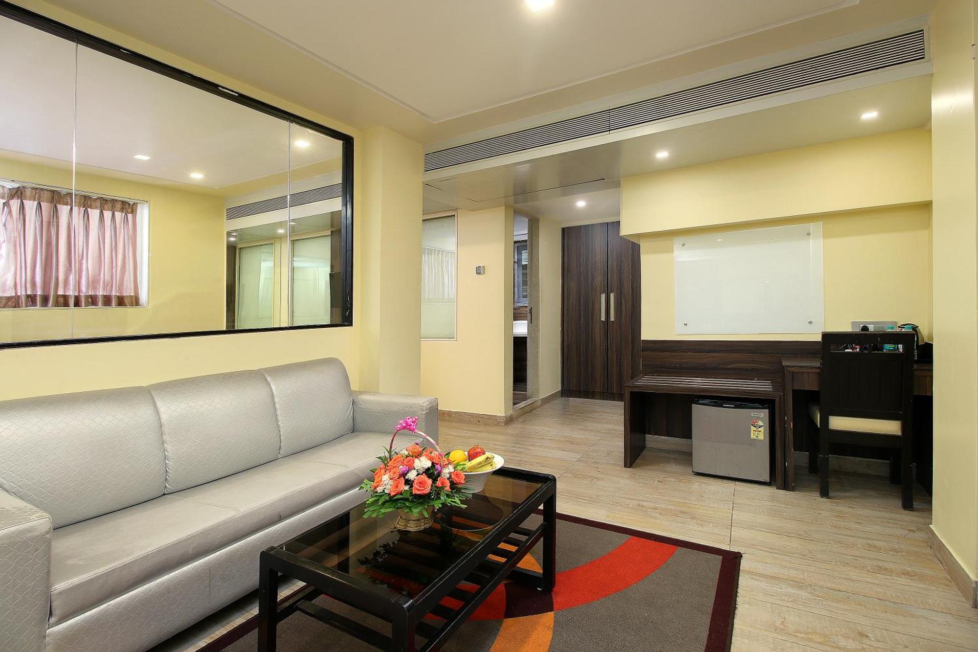 Hotel Mumbai House Juhu, Santacruz West, Mumbai Ruang foto
